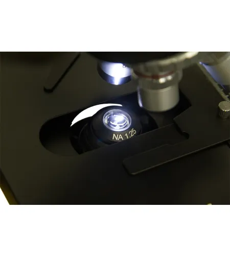 Микроскоп цифровой Levenhuk (Левенгук) D740T, 5,1 Мпикс, тринокулярный