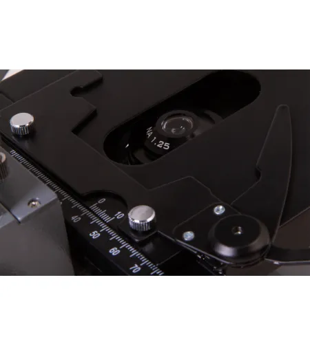 Skaitmeninis monokulinis mikroskopas Levenhuk D320L BASE 3M