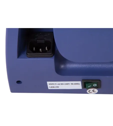 Цифровой тринокулярный микроскоп Levenhuk MED D30T