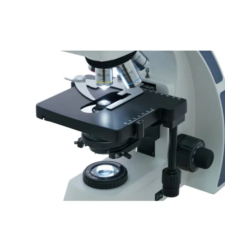 Levenhuk MED D40T LCD Digital Trinocular Microscope