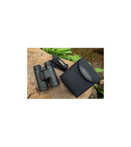 Бинокль Nikon Prostaff P7 10x42