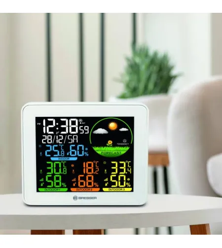 BRESSER Colour Weather Station with 3 Sensors
