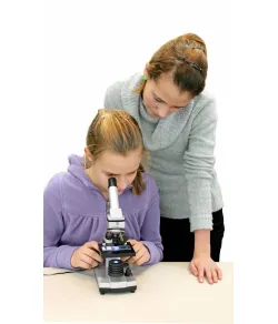 Mikroskopas BRESSER JUNIOR 40X-1024X su dėklu