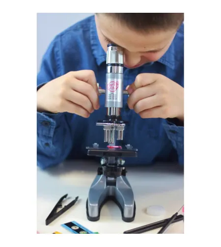 Mikroskopas su 30 eksperimentų Buki