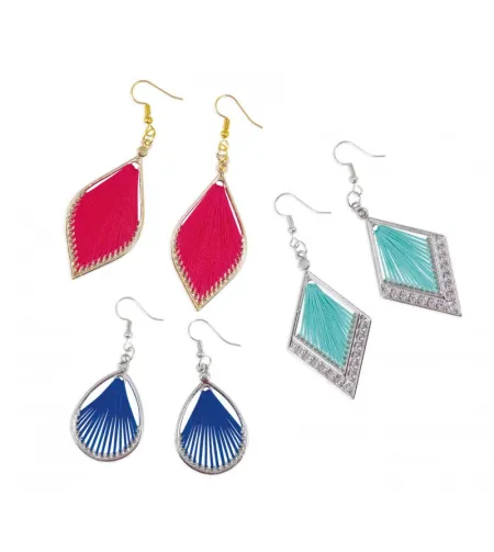 String Art : 3 items of jewellery, Buki