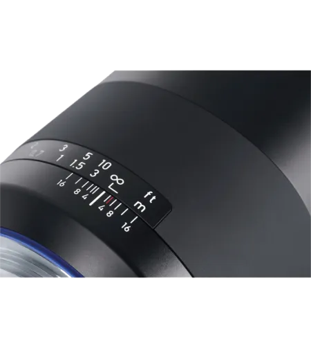 Zeiss Milvus 35mm f/1.4mm Canon EF (ZE)