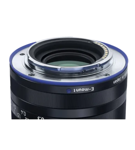 Zeiss Loxia 25mm f/2.4 Sony E